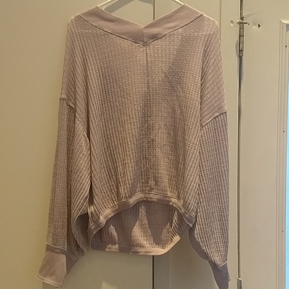 Free people v neck